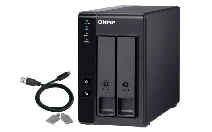 QNap TR-002