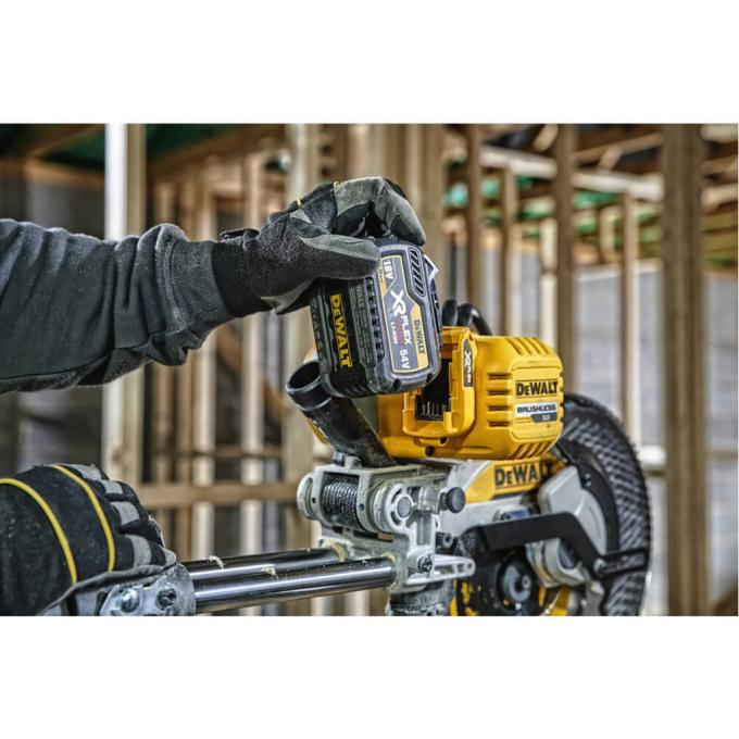 DeWALT DCS727N