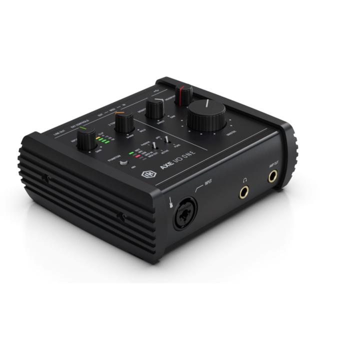 IK Multimedia AXE I/O One