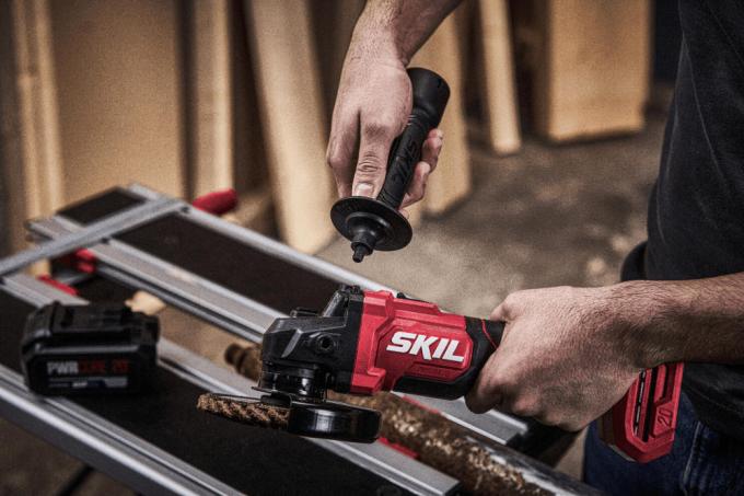 SKIL AG1E3923CA