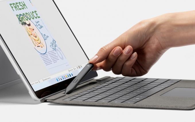 Microsoft Surface 8WX-00001