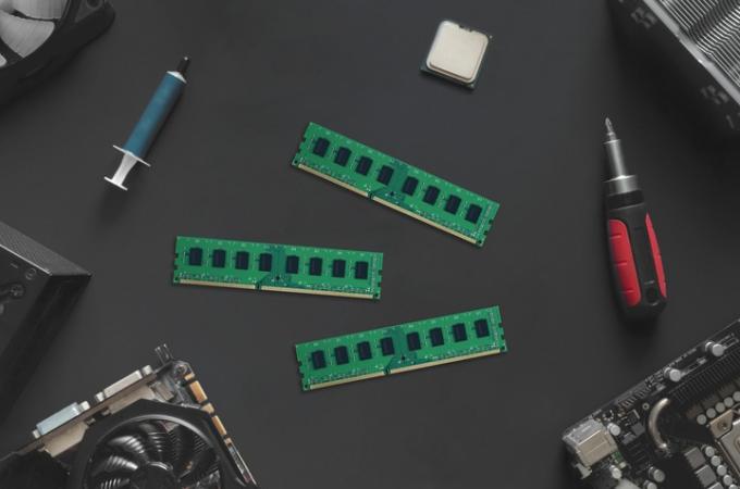 Goodram GR1600D364L11S/4G