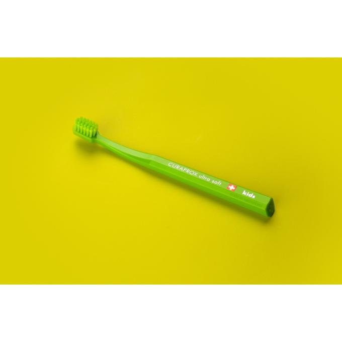 Curaprox CS Kids-02