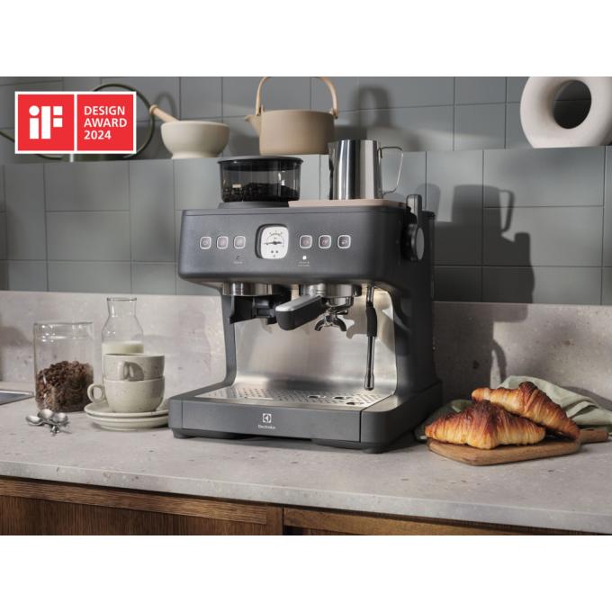 ELECTROLUX E8EC1-8BP