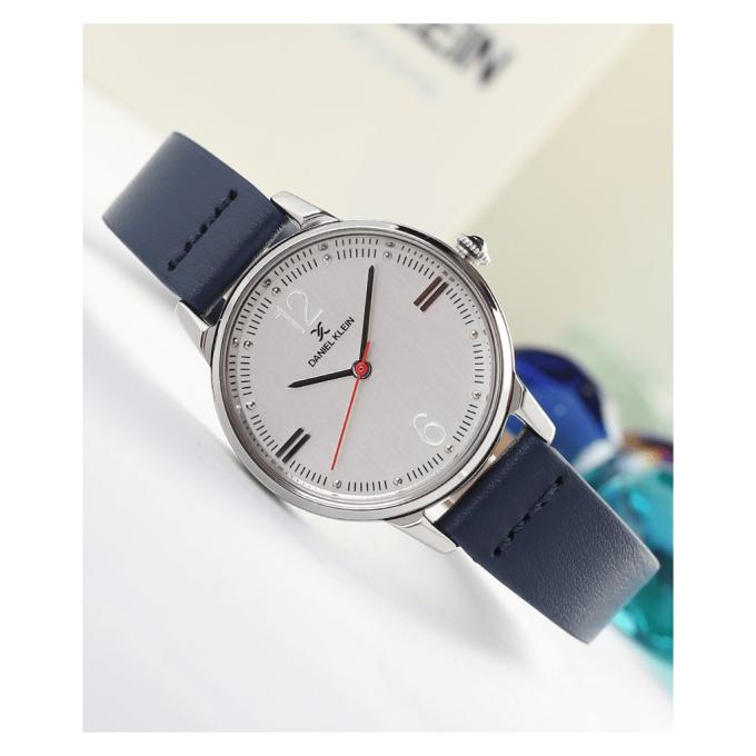 Daniel Klein DK11671-2