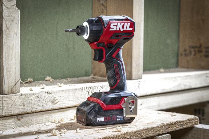 SKIL SD1E3225CA+BC1E3110AA
