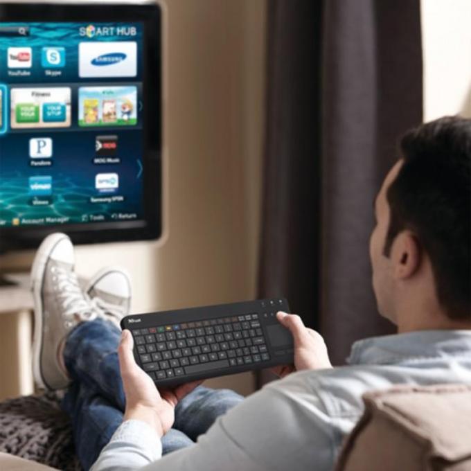 Клавиатура Trust Sento smart tv keyboard for Samsung UA 22006