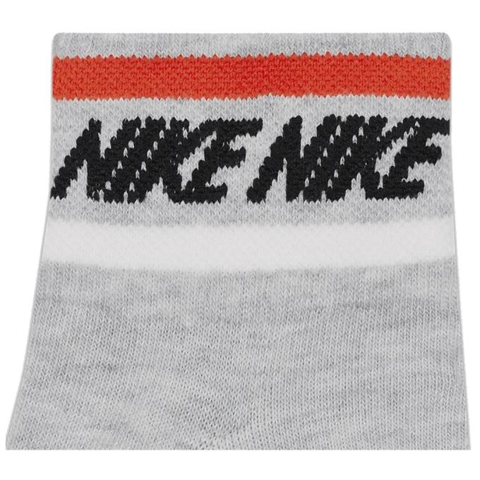 Nike 196148786040