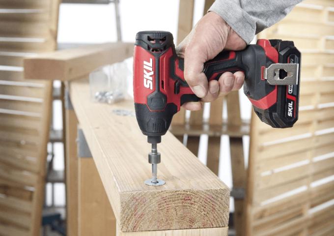 SKIL SD1E3210CA