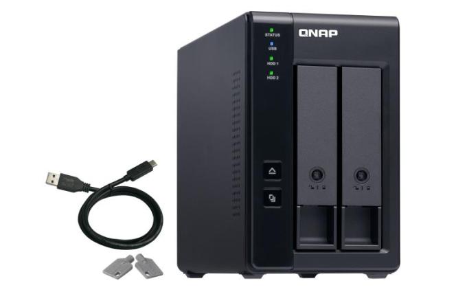 QNap TR-002