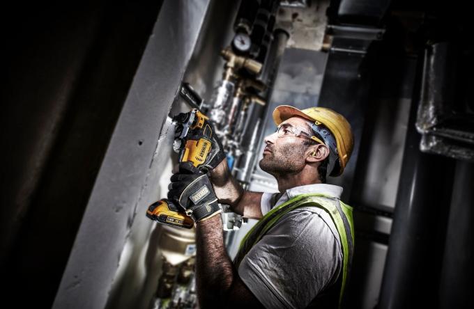DeWALT DCS356NT