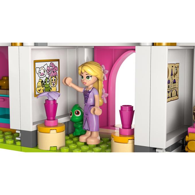 LEGO 43267