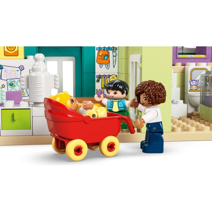 LEGO 10470