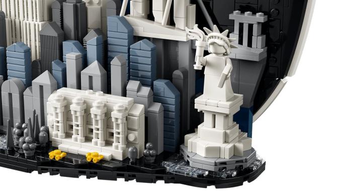 LEGO 21066