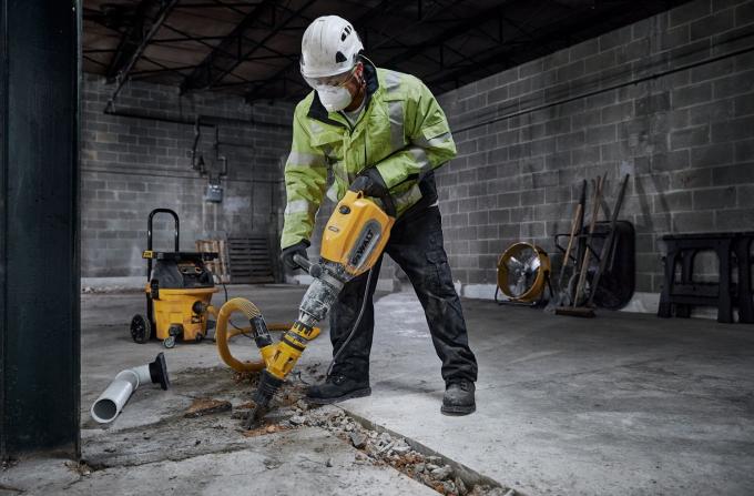 DeWALT D25911K