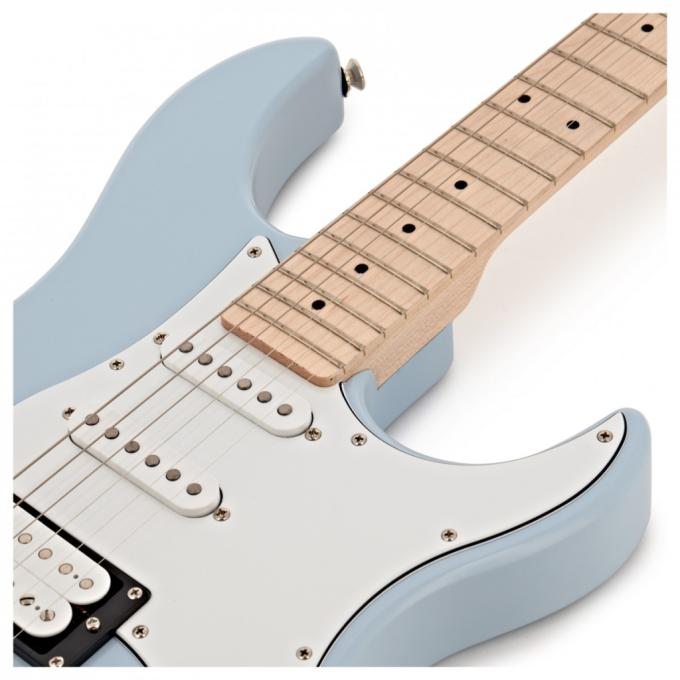 Yamaha Pacifica 112VM Ice Blue