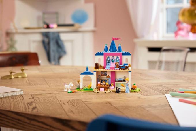 LEGO 43283