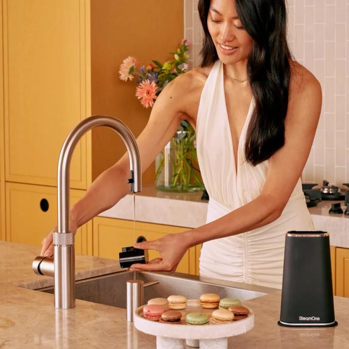 SteamOne EUFD80BV2