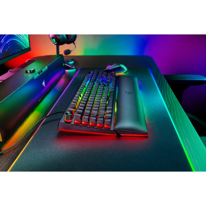 Razer RZ03-04681800-R3M1