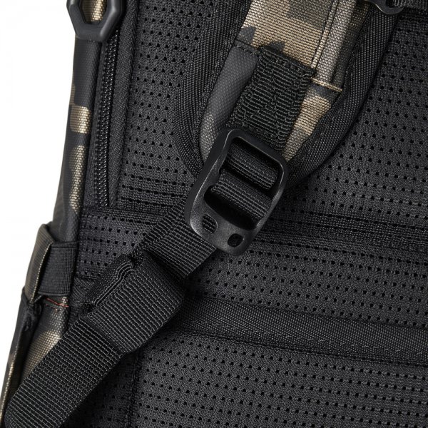 RivaCase 7621 (Brown camo)
