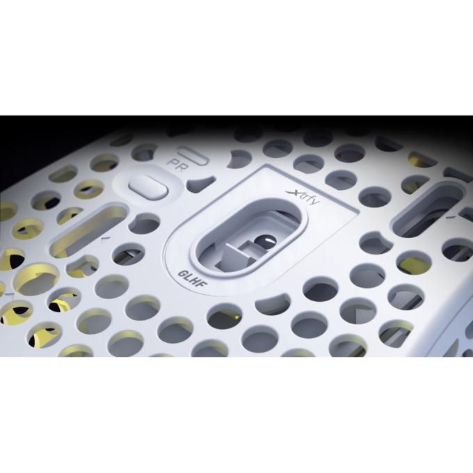 Cherry Xtrfy M4W-RGB-WHITE