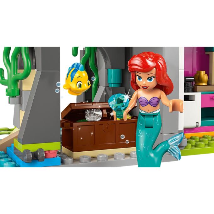 LEGO 43267