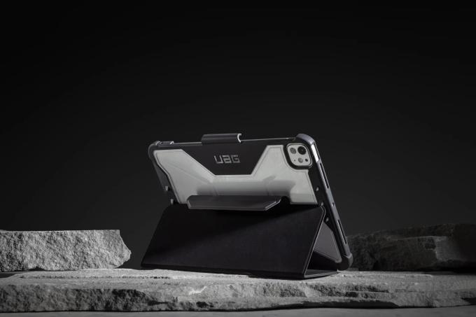 UAG 124477114043