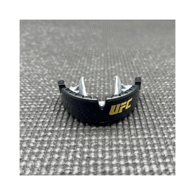 Opro UFC_Gold_Braces_Bl/Silver