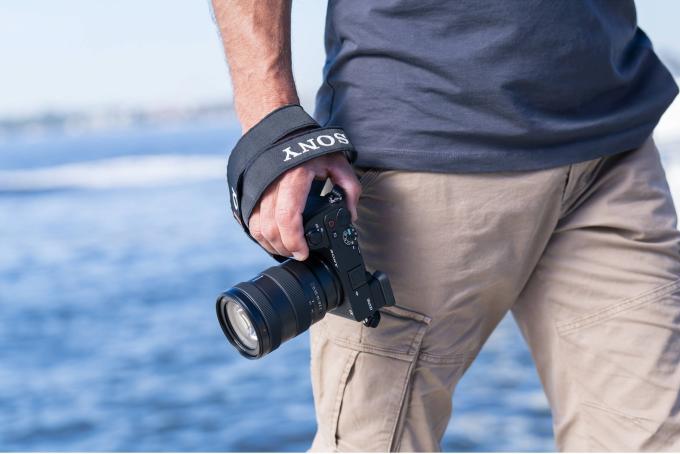 SONY ILCE6700B.CEC
