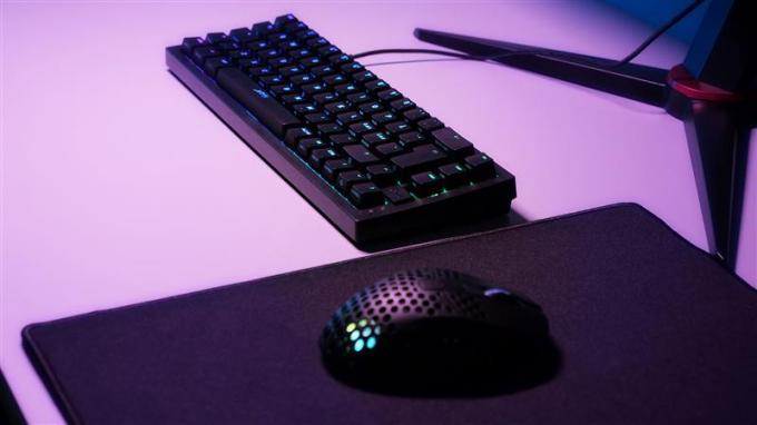 Xtrfy K5-RGB-CPT-BLACK-R-UKR