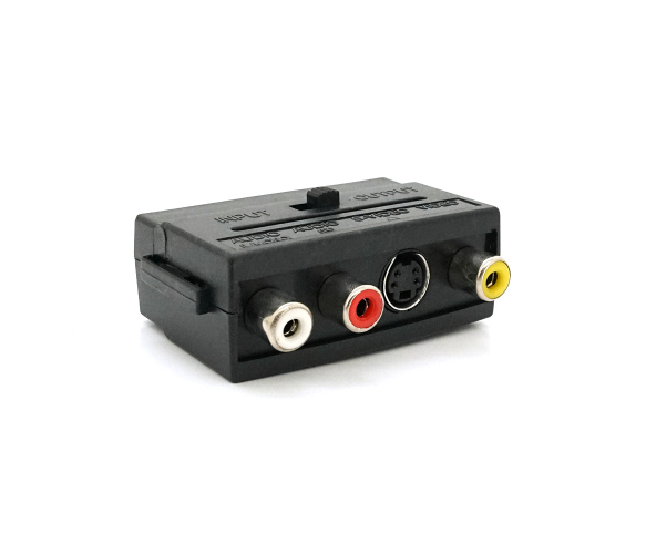 VOLTRONIC YT-A-SCART(M)-3RCA(F)+