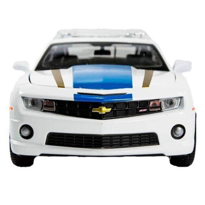 Maisto 31208 white