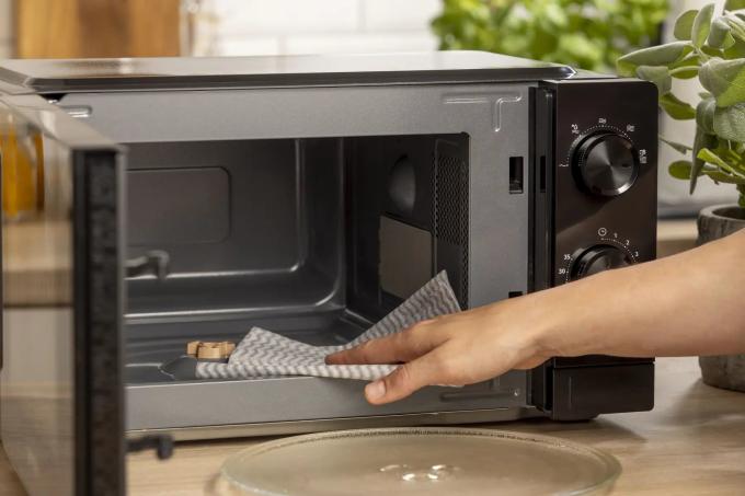 Gorenje MO20CE1B5