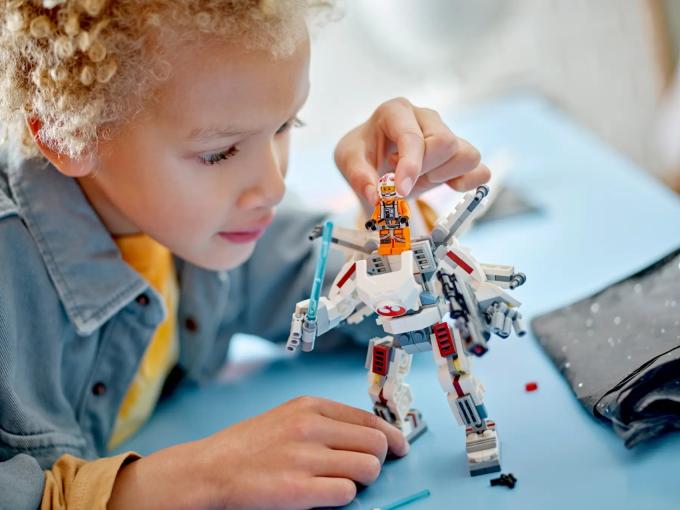 LEGO 75390