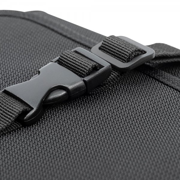 RivaCase 8408 (Black)