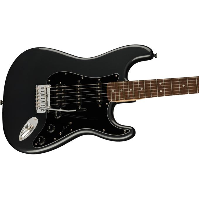 Squier by Fender 231526