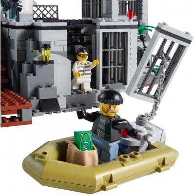 Конструктор LEGO City Police Остров-тюрьма 60130
