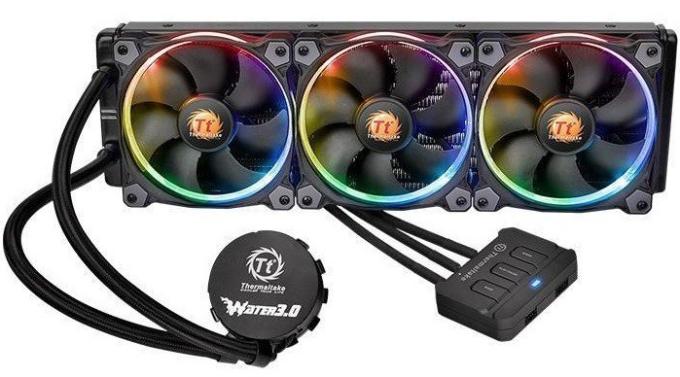 Thermaltake CL-W108-PL12SW-A