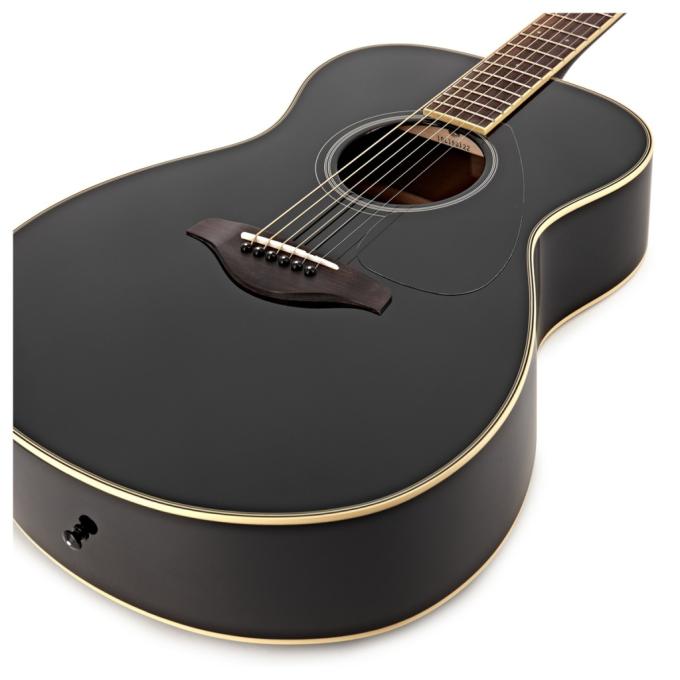 Yamaha FS820 Black