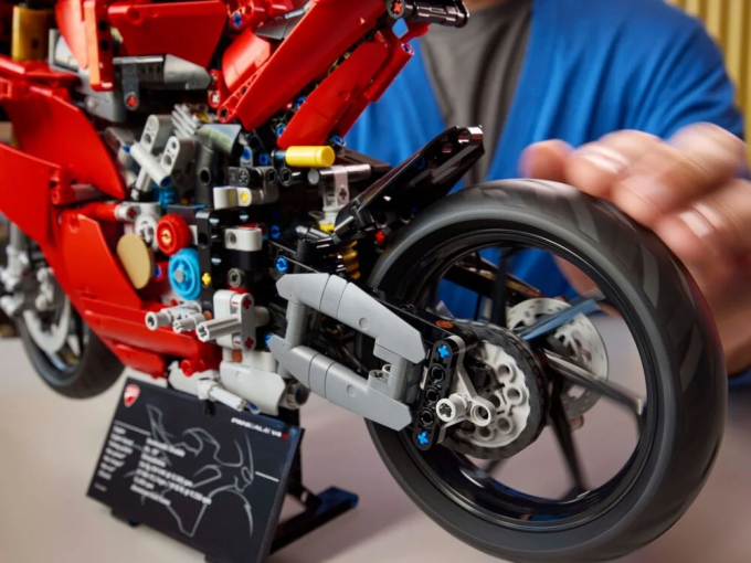 LEGO 42202