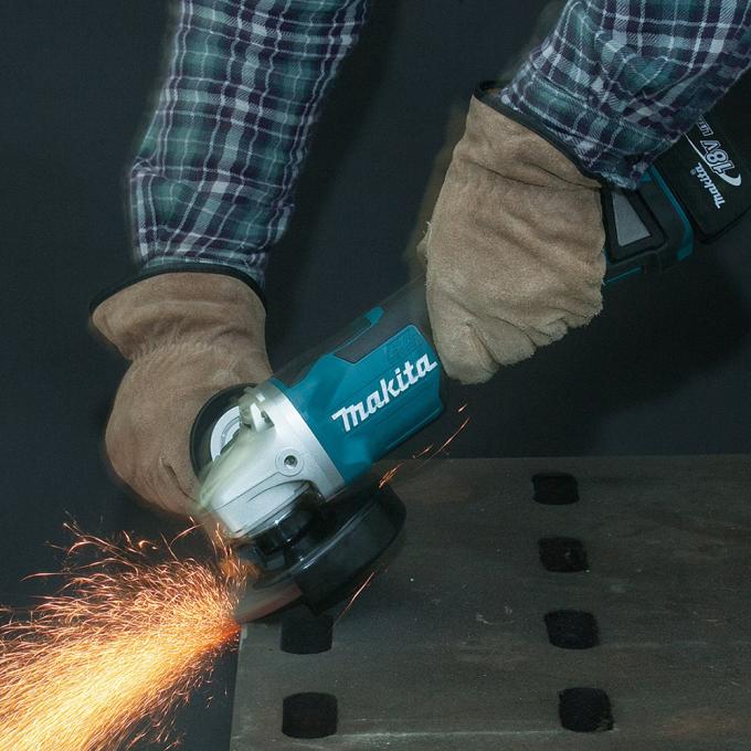 Makita DGA504Z