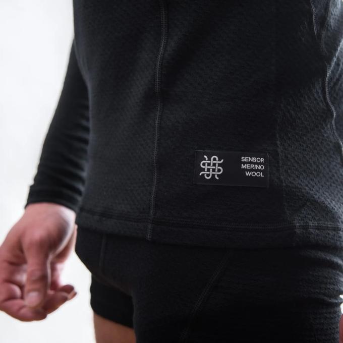 Sensor SM11M-black-L