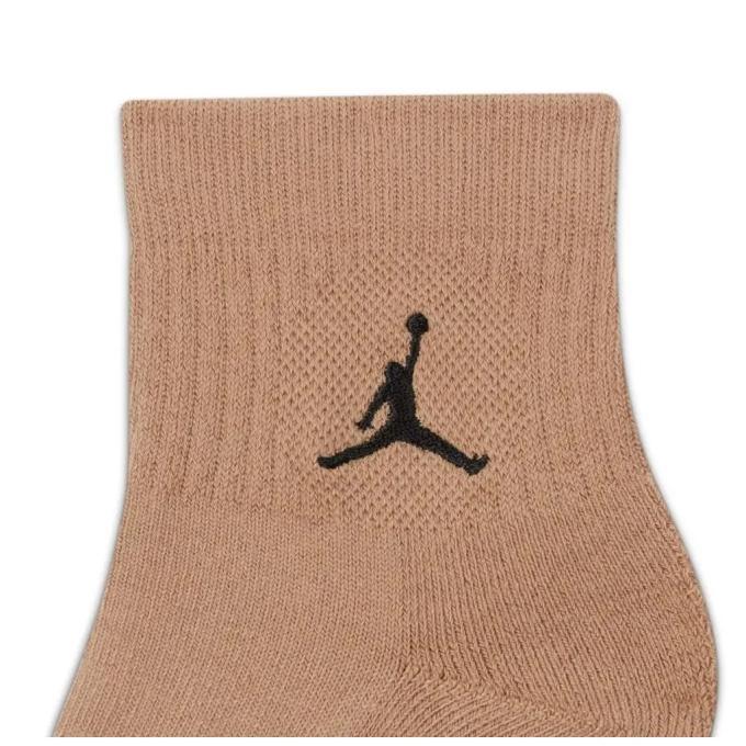 Nike 196153838161