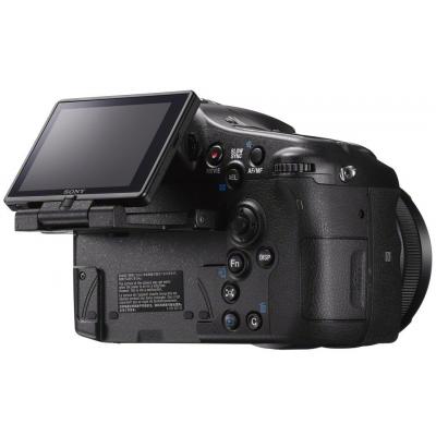 Цифровой фотоаппарат SONY Alpha 77M2 kit 18-135 black ILCA77M2M.CEC