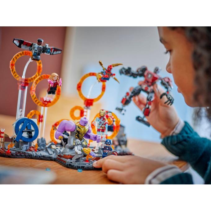 LEGO 76323
