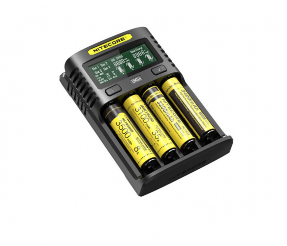 Nitecore UM4