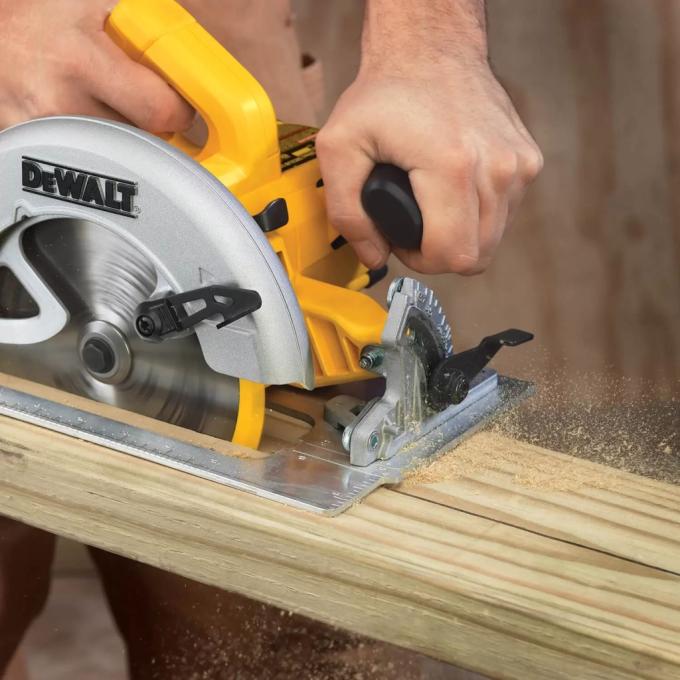 DeWALT DWE575K