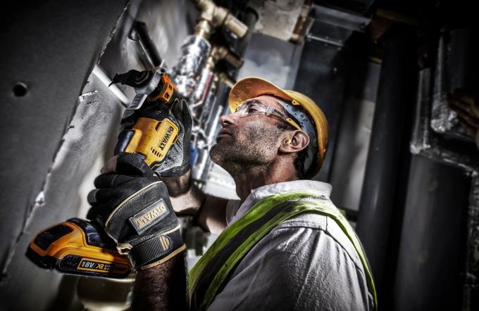 DeWALT DCS356NT