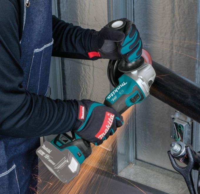 Makita DGA513Z