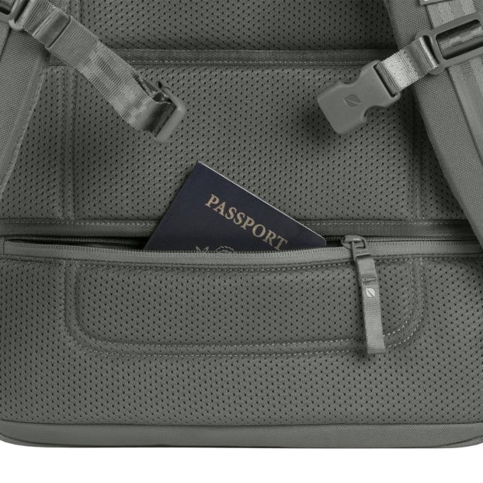 Incase INCO100682-SIV
